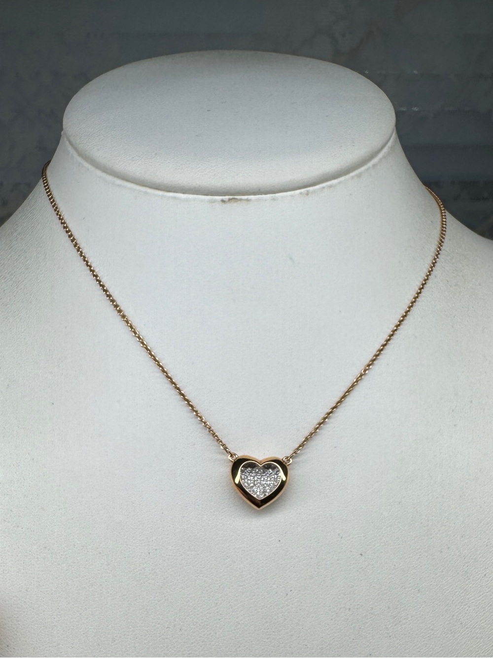 Swarovski heart necklace